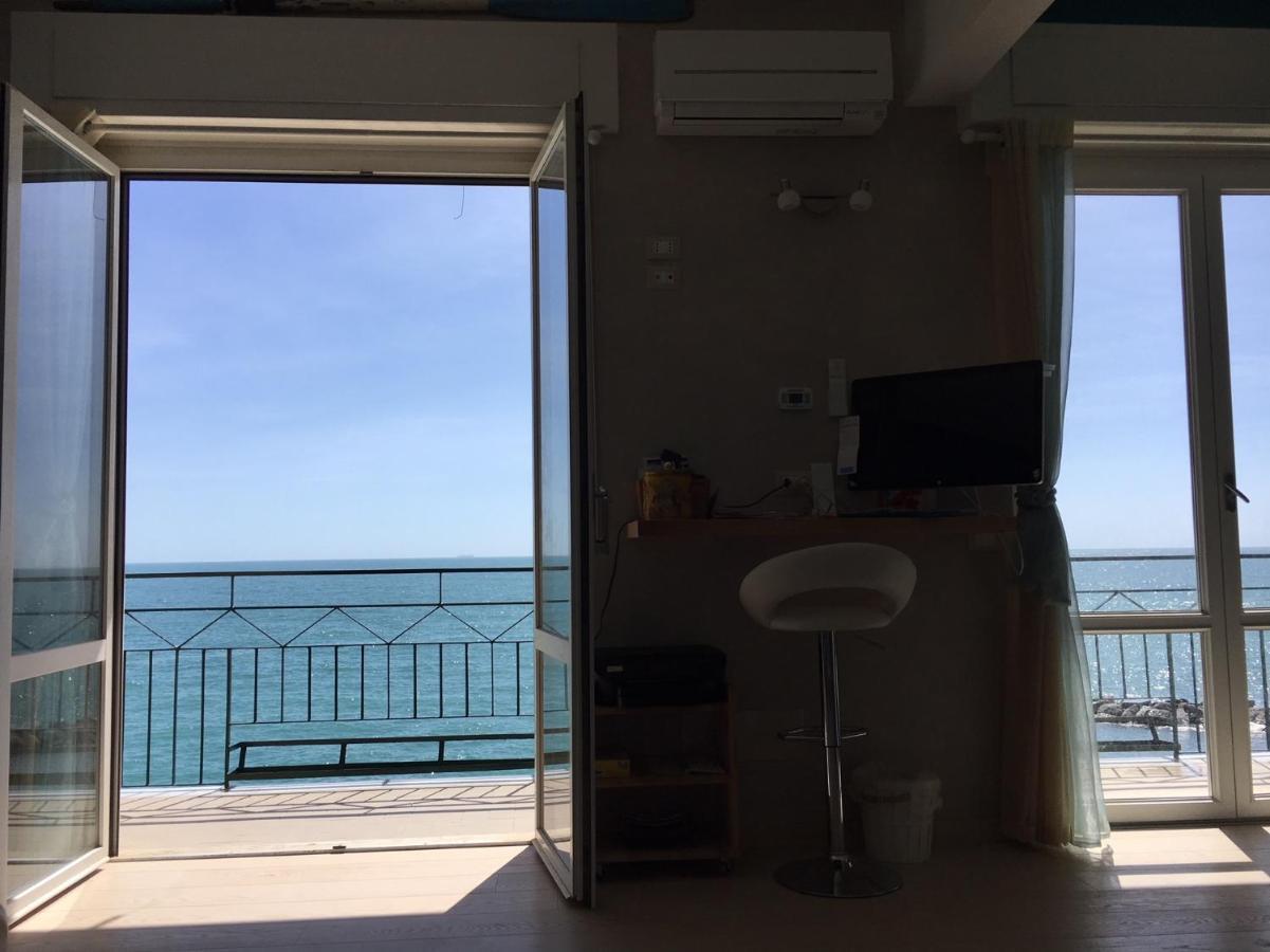 Cinqueterreblu Lungomarenostro Apartment Monterosso al Mare Ngoại thất bức ảnh